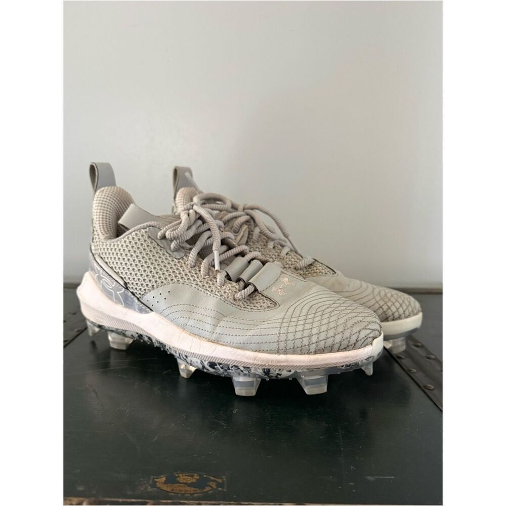 Mens UNDER ARMOUR HARPER LOW ST HYBRID METAL/TPU BASEBALL CLEATS GREY Size 8.5